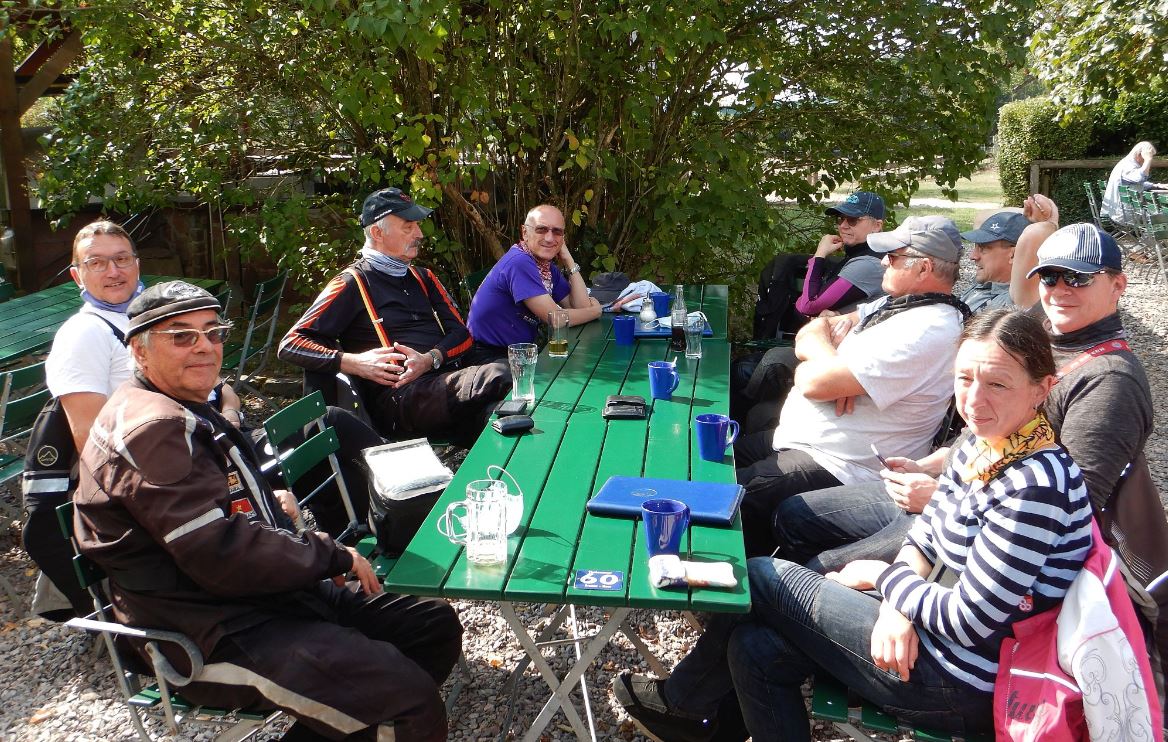 Verdiente Pause im Biergarten