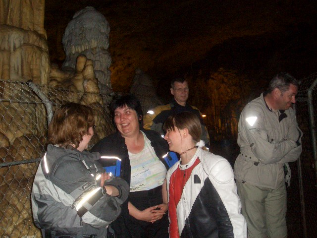 In der Höhle der vegetarischen Bären sca hoehle